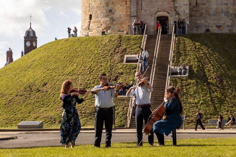 Click to enlarge image northern-lights-quartet-10.jpg Click to enlarge image northern-lights-quartet-10.jpg