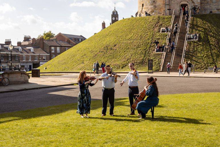 Click to enlarge image northern-lights-quartet-14.jpg Click to enlarge image northern-lights-quartet-14.jpg