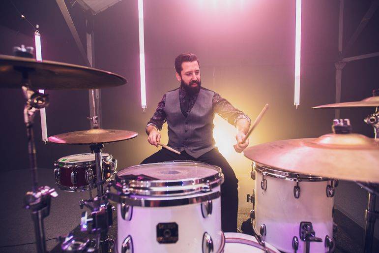 Click to enlarge image the-fullhouse-11.jpg Click to enlarge image the-fullhouse-11.jpg