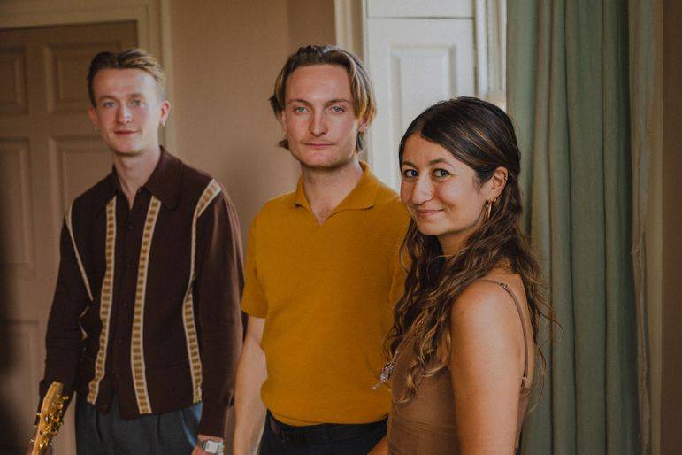 Click to enlarge image dusky-07.jpg Click to enlarge image dusky-07.jpg