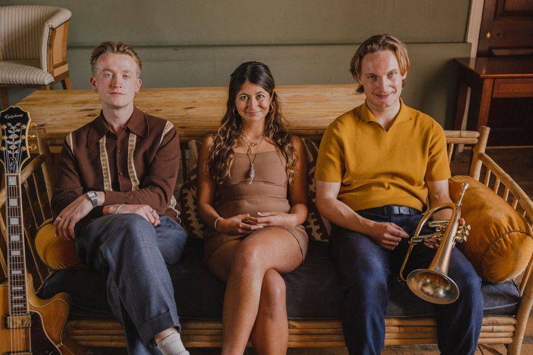 Click to enlarge image dusky-08.jpg Click to enlarge image dusky-08.jpg