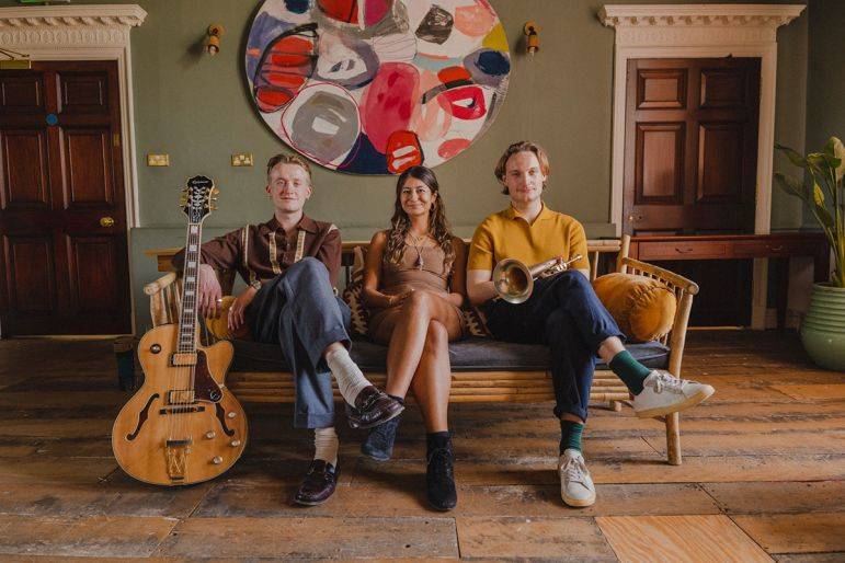 Click to enlarge image dusky-11.jpg Click to enlarge image dusky-11.jpg