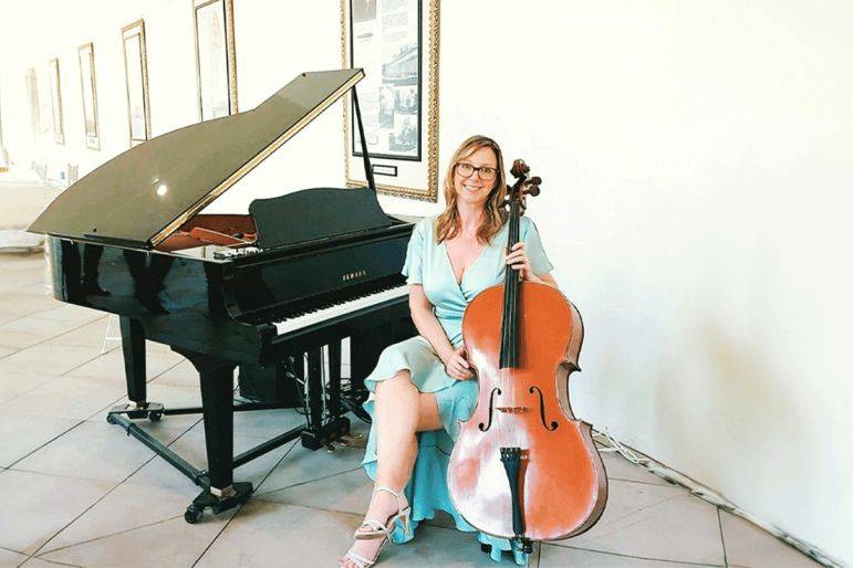 Click to enlarge image cecilia-2.jpg Click to enlarge image cecilia-2.jpg