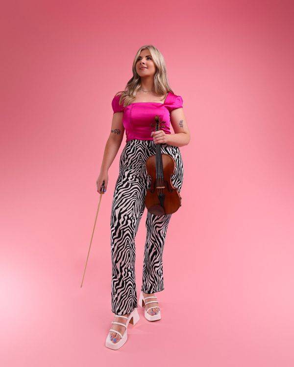 Click to enlarge image lana-04.jpg Click to enlarge image lana-04.jpg