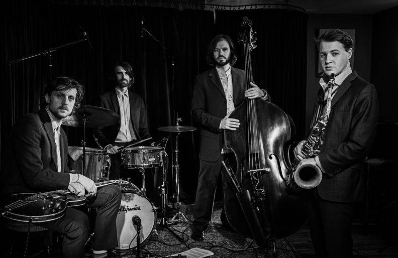 Click to enlarge image strawberry-jazz-02.jpg Click to enlarge image strawberry-jazz-02.jpg