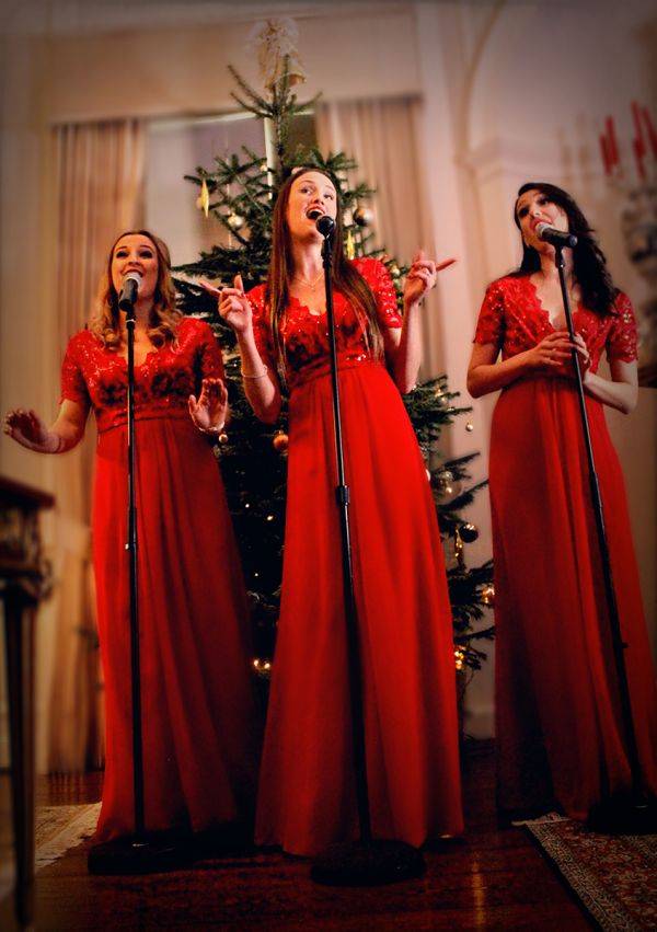 Click to enlarge image the-jolly-hollies-06.jpg Click to enlarge image the-jolly-hollies-06.jpg