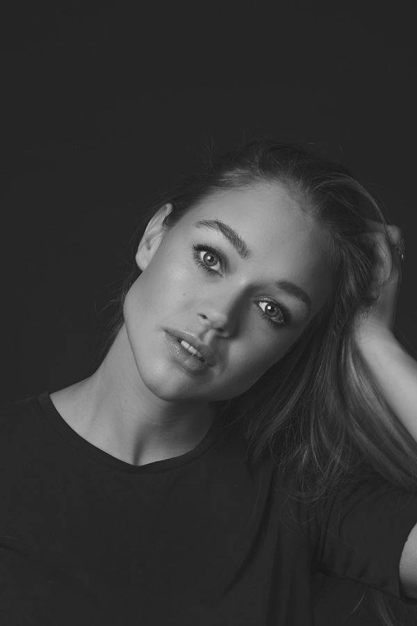 Click to enlarge image sienna-02.jpg Click to enlarge image sienna-02.jpg