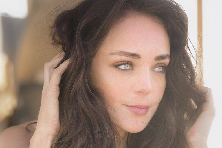 Click to enlarge image clarissa-01.jpg Click to enlarge image clarissa-01.jpg