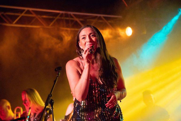 Click to enlarge image original-party-04.jpg Click to enlarge image original-party-04.jpg