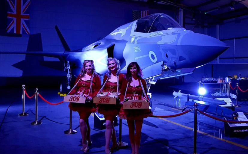 Click to enlarge image usherellas-06.jpg Click to enlarge image usherellas-06.jpg