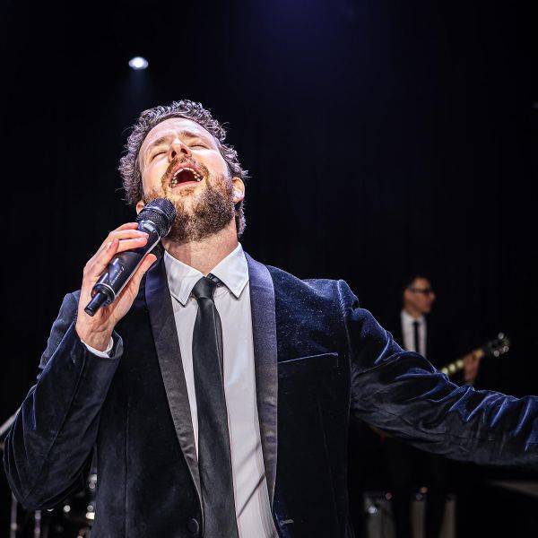 Click to enlarge image simcha-band-06.jpg Click to enlarge image simcha-band-06.jpg