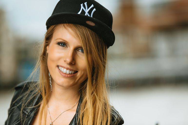 Click to enlarge image mila-03.jpg Click to enlarge image mila-03.jpg