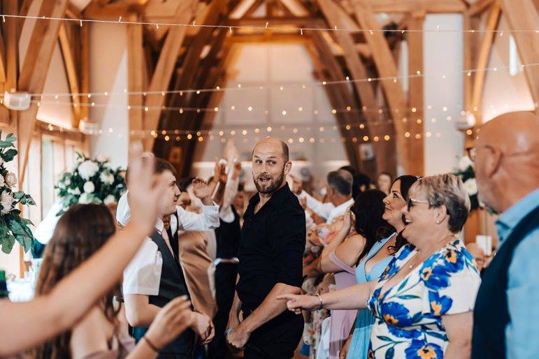 Click to enlarge image waiters-undercover-02.jpg Click to enlarge image waiters-undercover-02.jpg