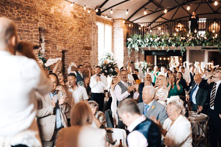 Click to enlarge image waiters-undercover-15.jpg Click to enlarge image waiters-undercover-15.jpg