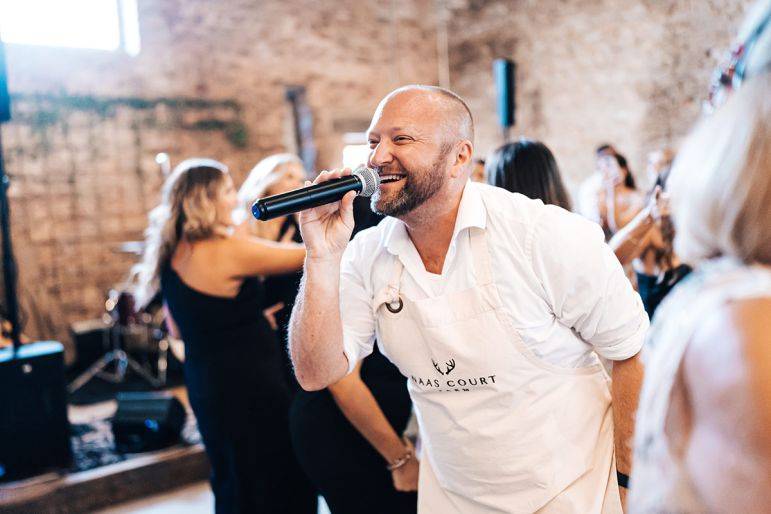 Click to enlarge image waiters-undercover-17.jpg Click to enlarge image waiters-undercover-17.jpg