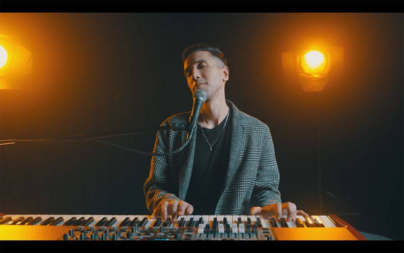 Click to enlarge image dan-luna-03.jpg Click to enlarge image dan-luna-03.jpg