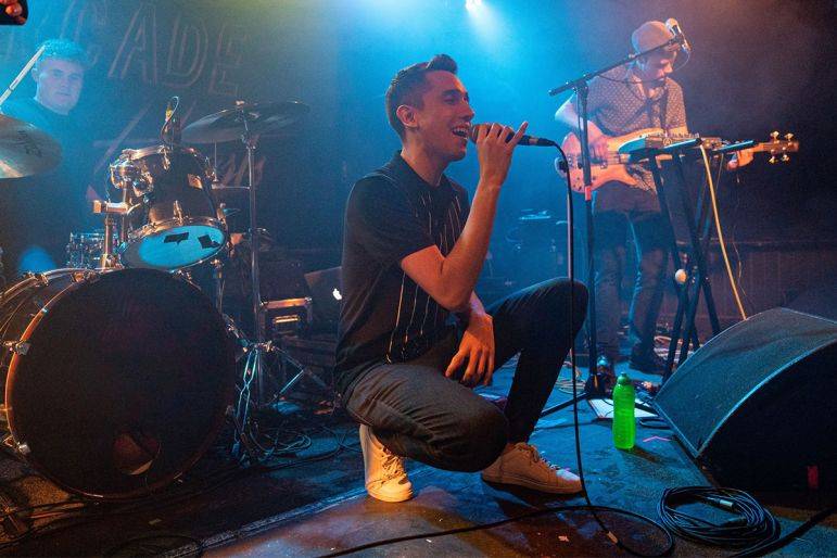 Click to enlarge image dan-luna-04.jpg Click to enlarge image dan-luna-04.jpg