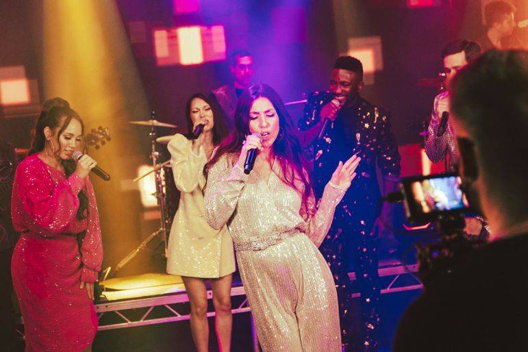 Click to enlarge image vibrance-22-2.jpg Click to enlarge image vibrance-22-2.jpg