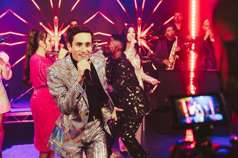 Click to enlarge image vibrance-22-7.jpg Click to enlarge image vibrance-22-7.jpg