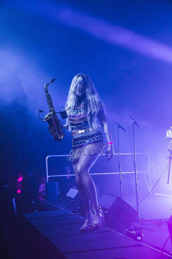 Click to enlarge image alice-sax-19.jpg Click to enlarge image alice-sax-19.jpg