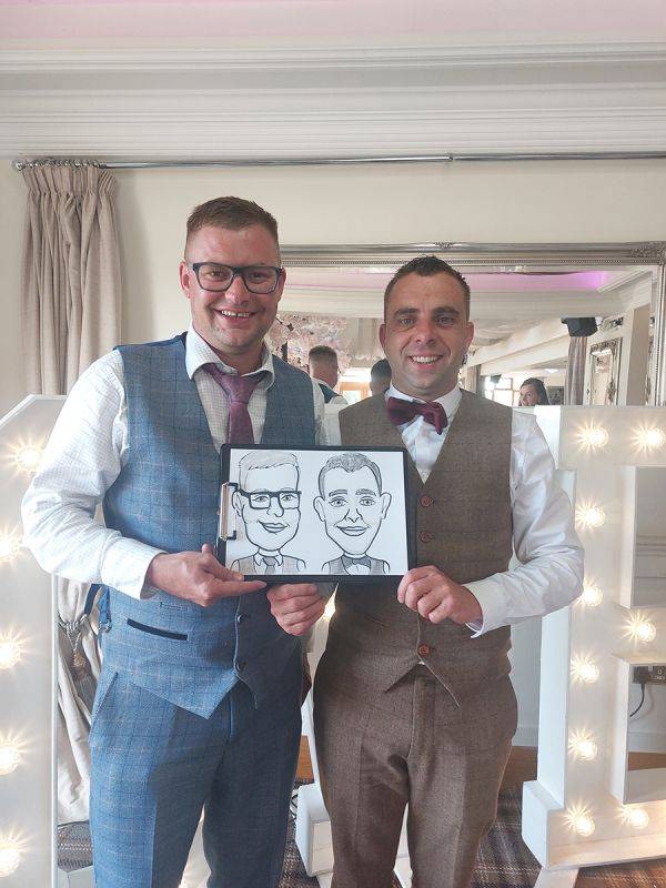 Click to enlarge image drawing-a-crowd-04.jpg Click to enlarge image drawing-a-crowd-04.jpg