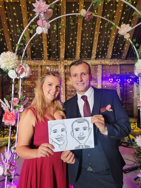 Click to enlarge image drawing-a-crowd-08.jpg Click to enlarge image drawing-a-crowd-08.jpg