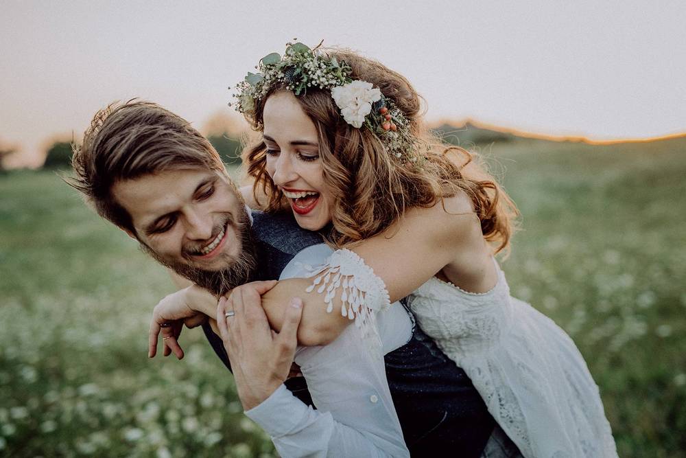 100 Fun Wedding Ideas to Entertain Your Guests