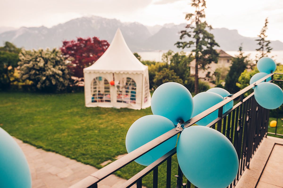 Childrens party tent