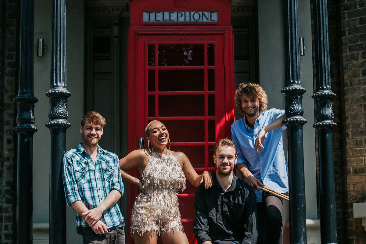 If you're thinking about hiring a live wedding band but are feeling a little out of your comfort zone, then not to worry - you're not alone! How to Find a Wedding Band