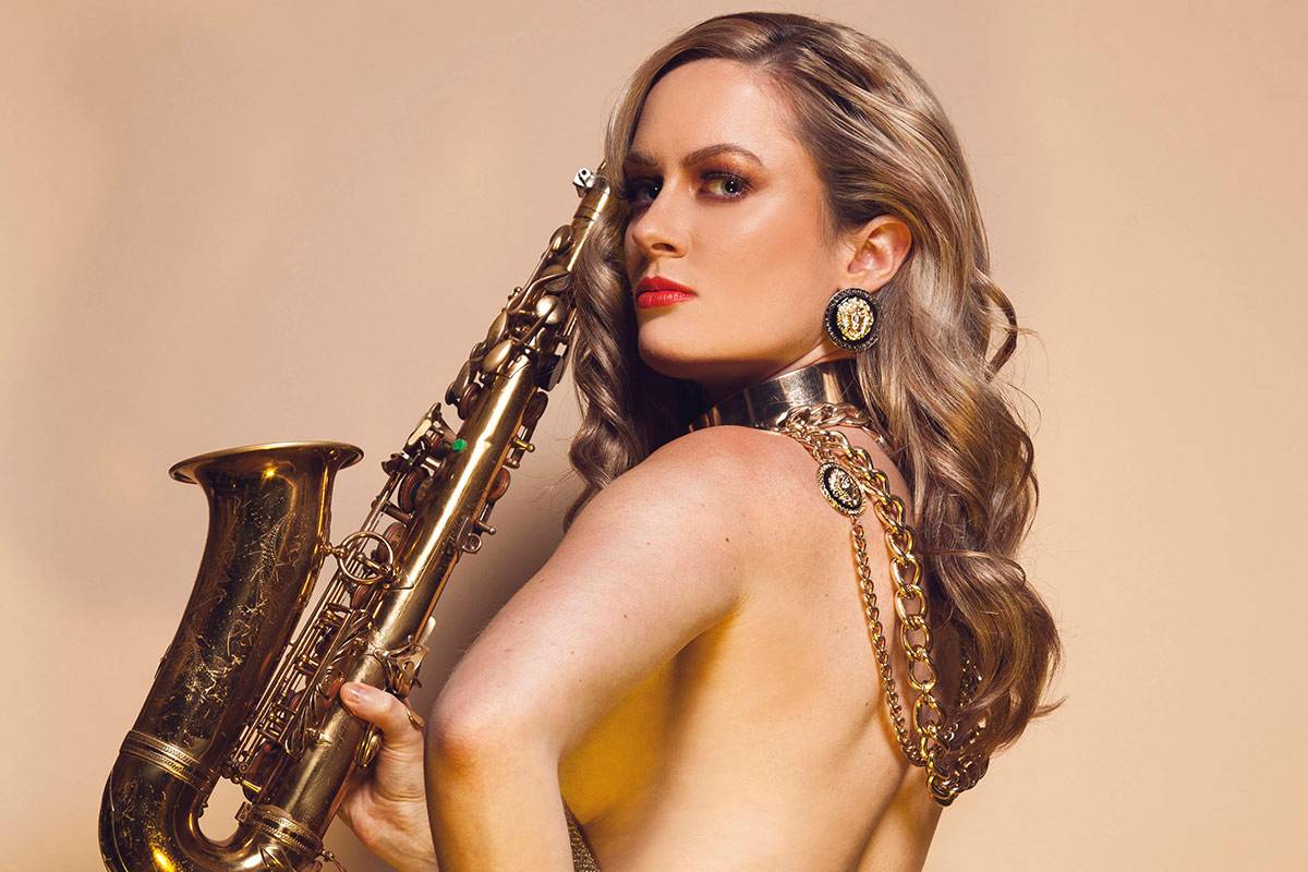 The Complete Saxophonist Booking Guide for 2024: Tips, Costs and FAQs