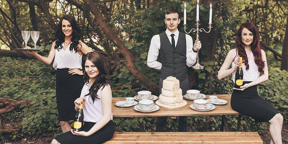 secret singing waiters