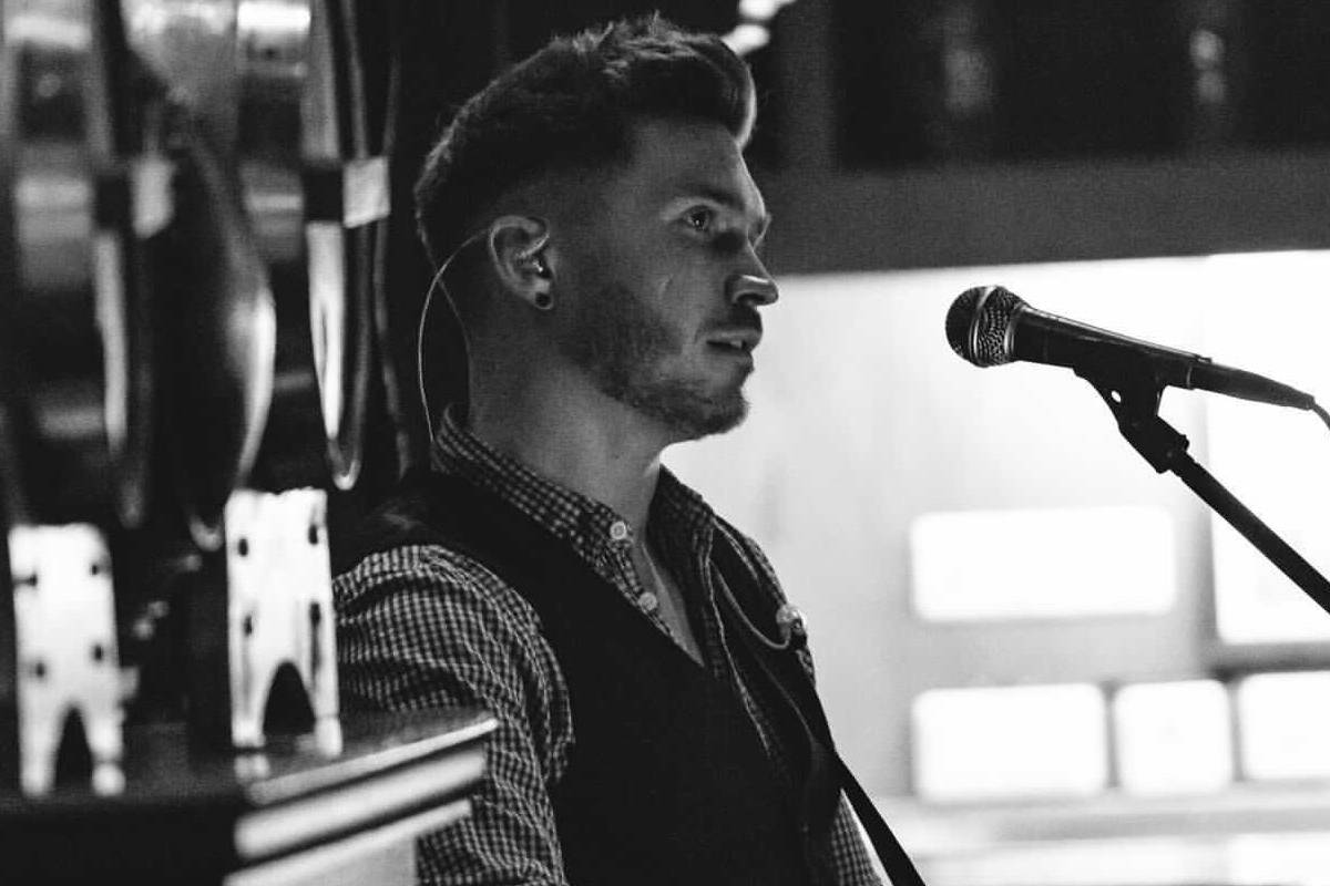 Kieran - Singer / Guitarist