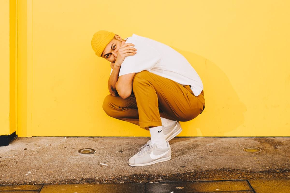 London Based Motown, Jazz & Pop Singer / Guitarist