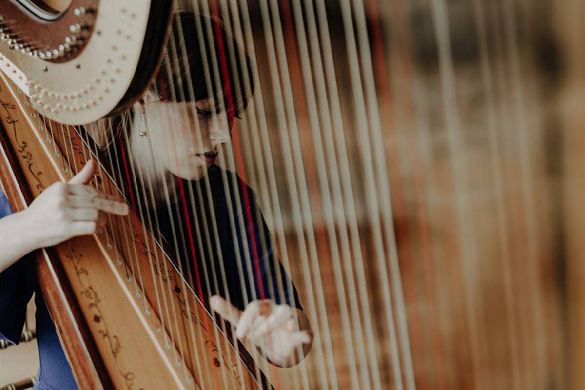 Scottish Female Harpist