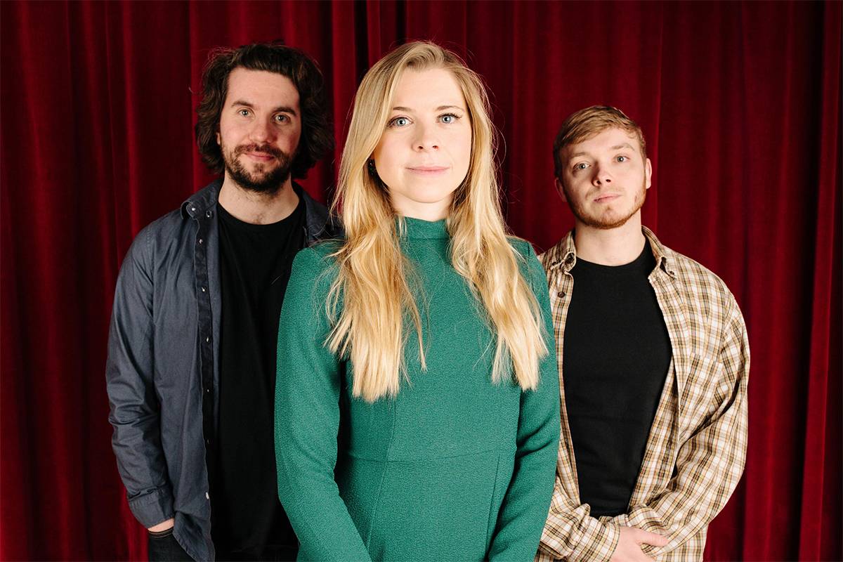 3-piece Harmony Lead Acoustic Band