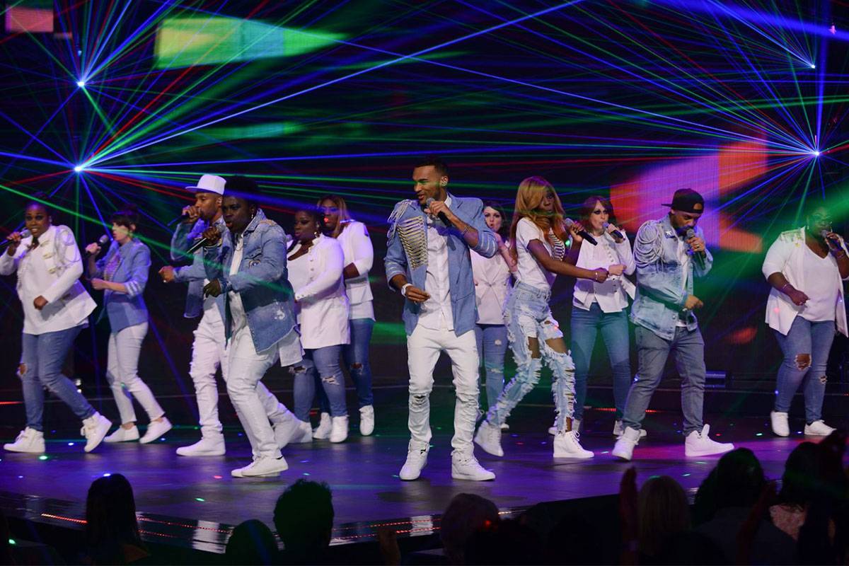 Professional A Cappella Group Performing Party Anthems and Classic Hits