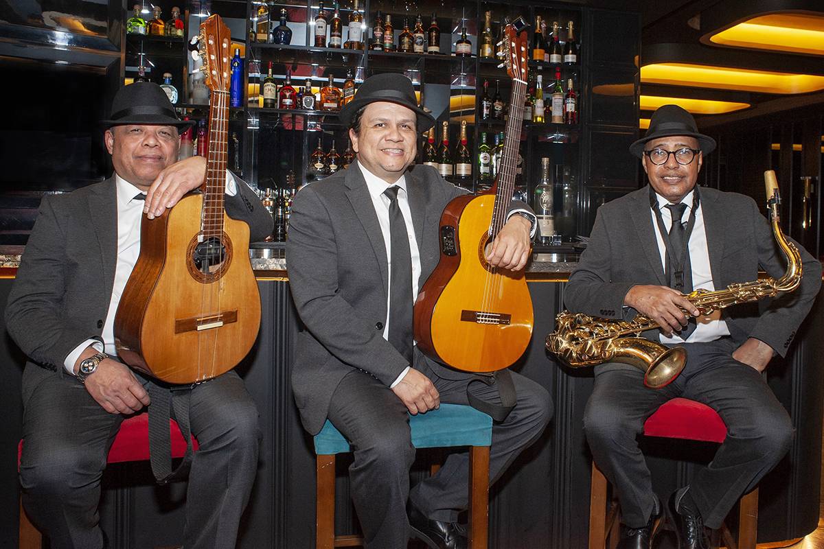 Authentic Cuban & Latin Band