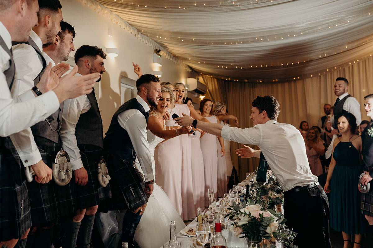 Professional Singers Undercover