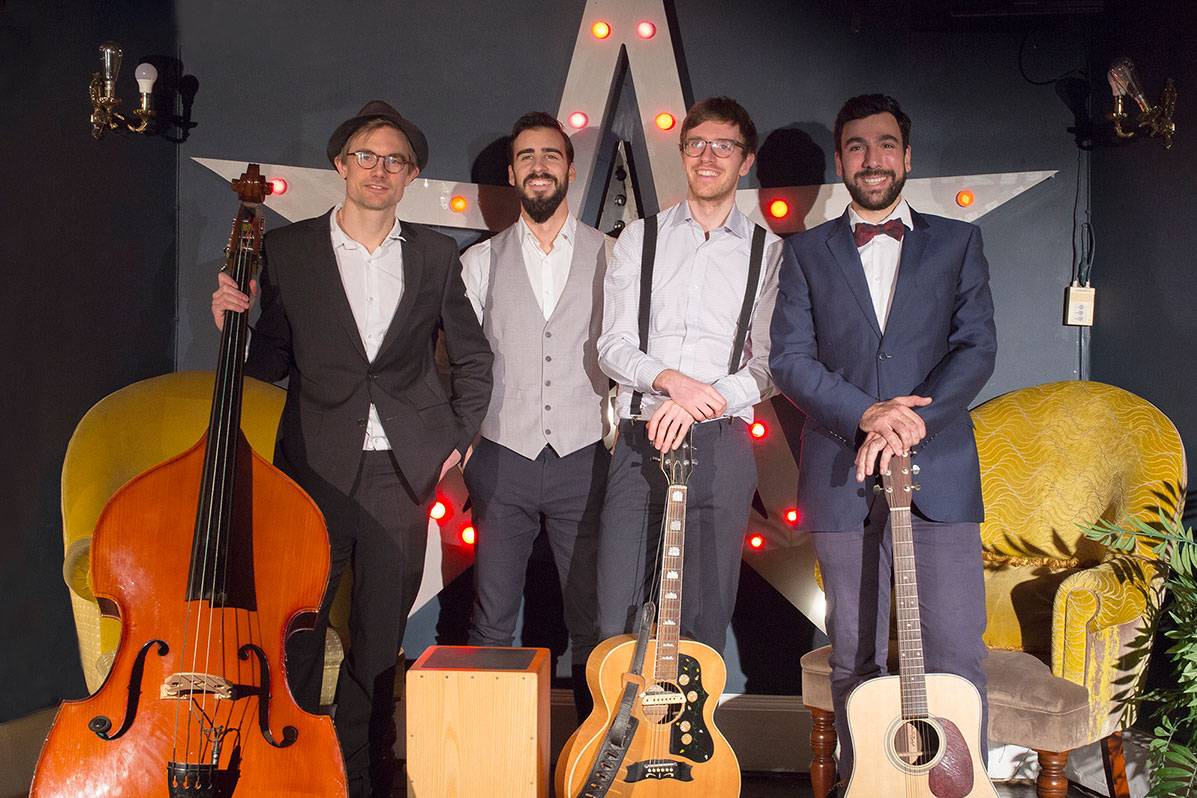 4-piece Roaming Acoustic Band