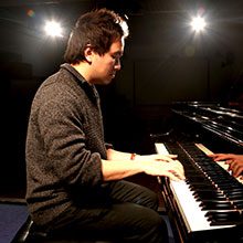 Alex - Pianist Reviews