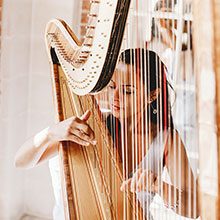 Bella - Harpist Reviews