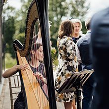 Celia - Harpist Reviews