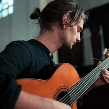 Ciaran - Classical Guitarist Reviews