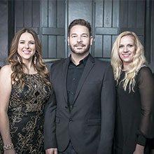 The Dance Reviews