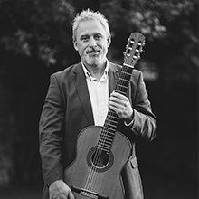 Guy - Classical Guitarist Reviews