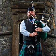 Highlander Piper Reviews