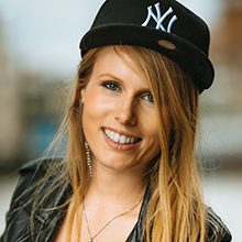 DJ Mila Reviews