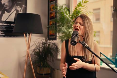 I Wanna Dance With Somebody