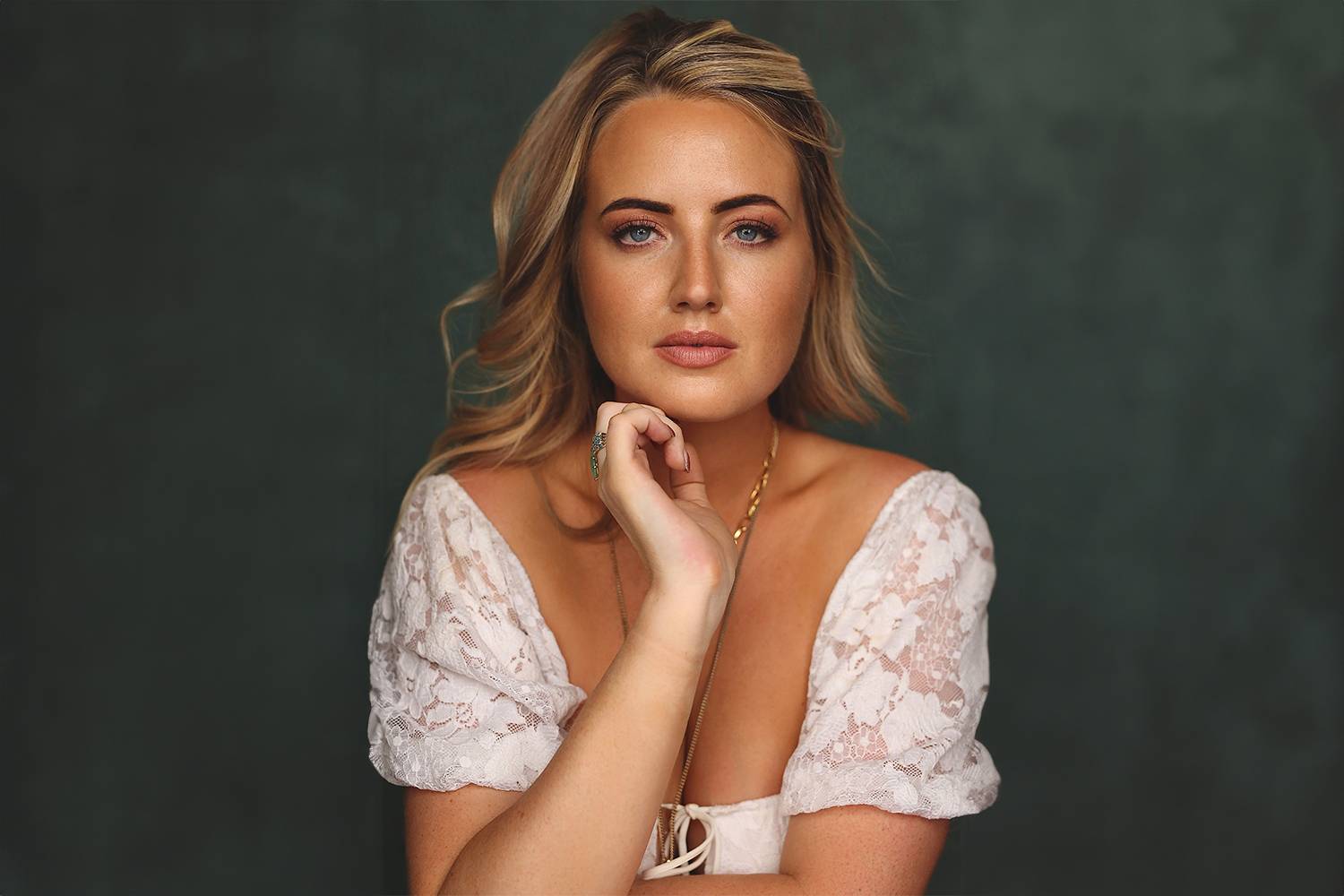 London Female Singer