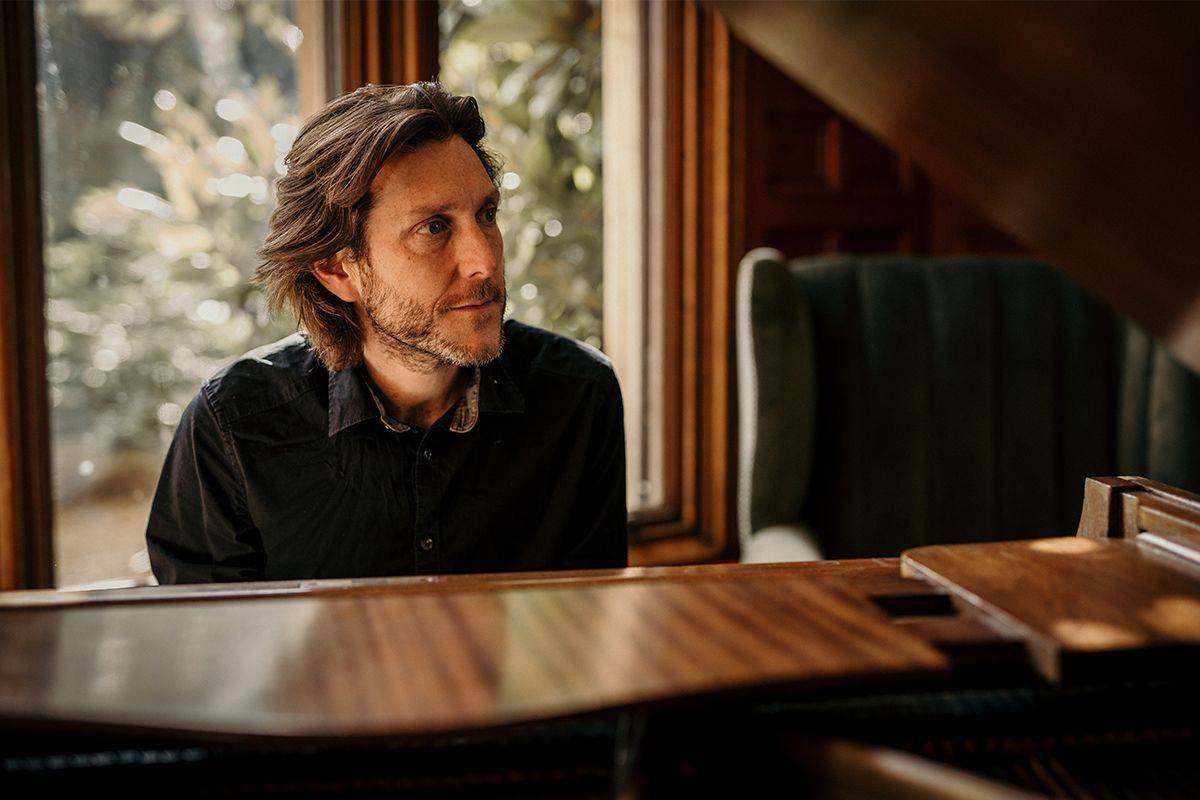Solo Pianist performing Indie, Rock and Rock 'n' Roll